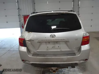 2009 Toyota Highlander with VIN JTEES41A292136643, listed as a IAAI auction lot 41241774 with 165,970 mi miles. Bid and sale history available at carsss.com. Image 16.