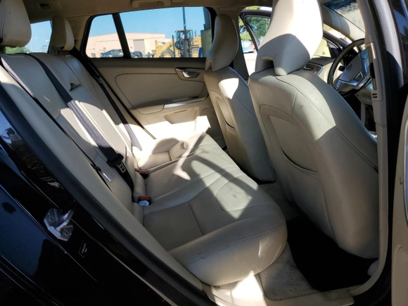 2016 Volvo V60 T5 Drive-E Premier with VIN YV140MEK8G1287119, listed as a Copart auction lot 76421224 with 135,290 mi miles and Clean Title. Bid and sale history available at carsss.com. Image 10.