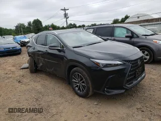 2022 Lexus NX with VIN JTJGKCEZXN5001603, listed as a Copart auction lot 47323882 with 508 mi miles. Bid and sale history available at carsss.com. Image 1.