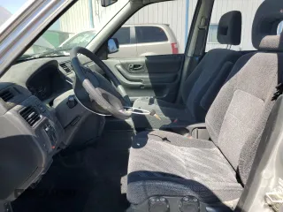 2001 Honda CR-V LX with VIN JHLRD28421S010021, listed as a Copart auction lot 48459085 with 151,912 mi miles and Salvage Title. Bid and sale history available at carsss.com. Image 7.