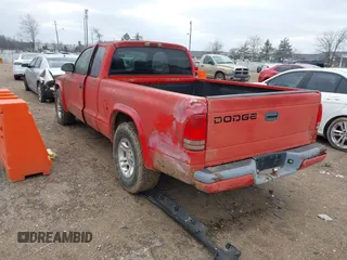 2002 Dodge Dakota Sport with VIN 1B7GL32XX2S558947, listed as a IAAI auction lot 41538339 with 126,150 mi miles. Bid and sale history available at carsss.com. Image 3.