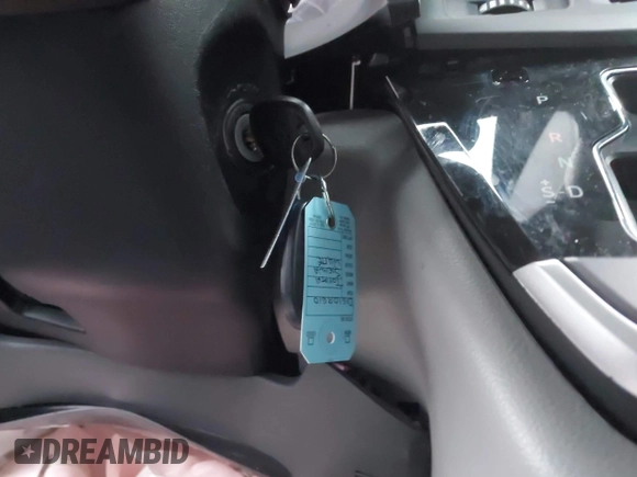 2020 Toyota Sienna LE с VIN 5TDJZ3DC6LS237433, выставлен на аукционе IAAI как лот 40948475 с пробегом 108 000 миль миль и . История ставок и продаж доступна на DreamBid. Изображение 11.