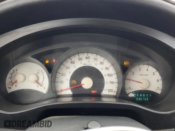 2007 Mitsubishi Raider LS z VIN 1Z7HT28K27S243579, wystawiony jako Copart lot #87357884 z przebiegiem 236 753 mil mil oraz Czysty tytuł • Clean title. Historia ofert i sprzedaży dostępna na DreamBid. Obrazek 9.