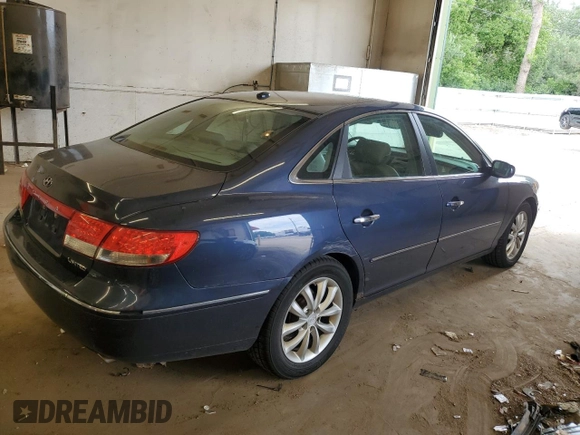 2007 Hyundai Azera SE with VIN KMHFC46F07A195652, listed as a Copart auction lot 62134205 with 149,510 mi miles and Salvage title. Bid and sale history available at DreamBid. Image 3.