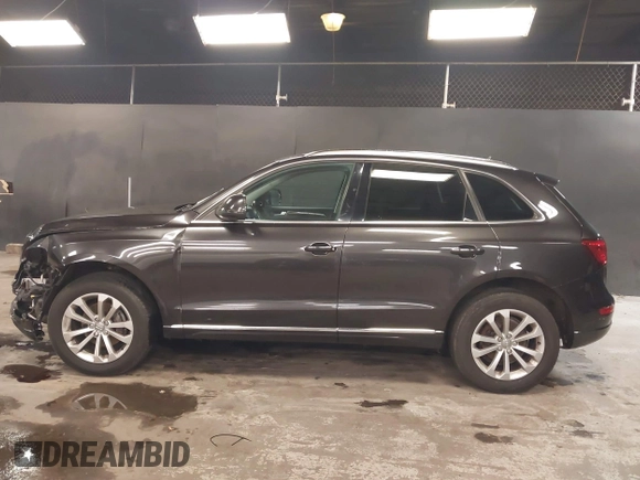2015 Audi Q5 Premium Plus with VIN WA1LFAFP5FA029478, listed as a IAAI auction lot 41514901 with 133,150 mi miles. Bid and sale history available at carsss.com. Image 15.