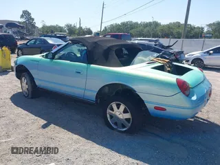 2002 Ford Thunderbird Hardtop Premium z VIN 1FAHP60AX2Y116343, wystawiony jako IAAI lot #42291076 z przebiegiem Nie podano mil oraz . Historia ofert i sprzedaży dostępna na DreamBid. Obrazek 3.