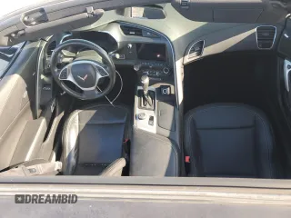 2015 Chevrolet Corvette 1LT z VIN 1G1YB2D77F5112539, wystawiony jako Copart lot #54171285 z przebiegiem 65 575 mil mil oraz Szkoda całkowita • Salvage title. Historia ofert i sprzedaży dostępna na DreamBid. Obrazek 8.