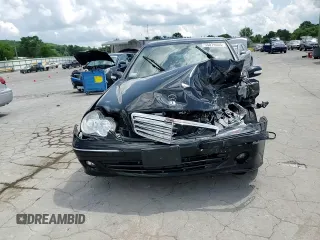 2007 Mercedes-Benz C 280 Luxury z VIN WDBRF54H77A917300, wystawiony jako Copart lot #55879035 z przebiegiem Nie podano mil oraz Szkoda całkowita • Salvage title. Historia ofert i sprzedaży dostępna na DreamBid. Obrazek 13.
