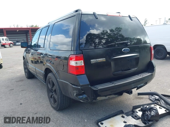 2010 Ford Expedition Limited z VIN 1FMJU1K55AEA30148, wystawiony jako IAAI lot #42119252 z przebiegiem 144 938 mil mil oraz . Historia ofert i sprzedaży dostępna na DreamBid. Obrazek 6.