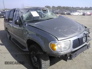 2000 Mercury Mountaineer with VIN 4M2ZU66E9YUJ34781, listed as a IAAI auction lot 21776040 with 128,003 mi miles. Bid and sale history available at carsss.com. Image 1.