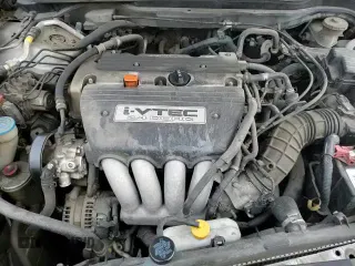 2005 Honda Accord EX with VIN 1HGCM72725A008687, listed as a Copart auction lot 81964714 with 250,831 mi miles and Clean title. Bid and sale history available at DreamBid. Image 14.