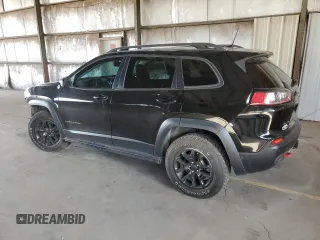 2019 Jeep Cherokee Trailhawk Elite с VIN 1C4PJMBN6KD177840, выставлен на аукционе Copart как лот 69418864 с пробегом 72 310 миль миль и Списание • Salvage title. История ставок и продаж доступна на DreamBid. Изображение 2.