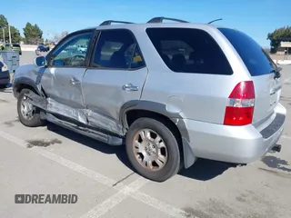 2001 Acura MDX with VIN 2HNYD18211H506012, listed as a IAAI auction lot 41570706 with 142,839 mi miles. Bid and sale history available at carsss.com. Image 3.