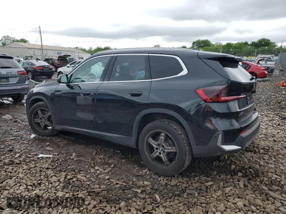 2023 BMW X1 xDrive28i with VIN WBX73EF03P5W45445, listed as a Copart auction lot 58377635 with 47,249 mi miles and Salvage title. Bid and sale history available at DreamBid. Image 2.