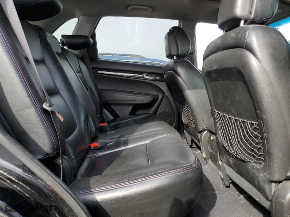 2011 Kia Sorento LX with VIN 5XYKT4A19BG117863, listed as a Copart auction lot 50266565 with 160,703 mi miles and Salvage Title. Bid and sale history available at carsss.com. Image 11.