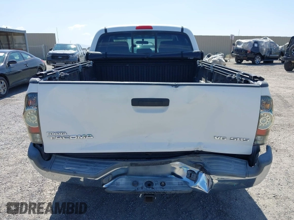 2006 Toyota Tacoma with VIN 3TMMU52N86M003228, listed as a IAAI auction lot 42548963 with 165,176 mi miles and . Bid and sale history available at DreamBid. Image 16.
