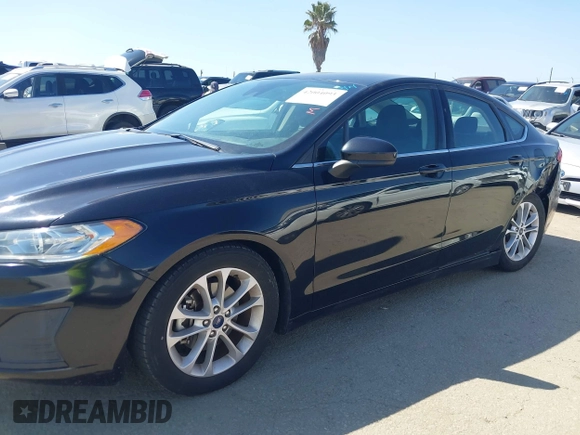 2020 Ford Fusion SE with VIN 3FA6P0HD8LR171120, listed as a IAAI auction lot 42004093 with 35,941 mi miles and . Bid and sale history available at DreamBid. Image 14.