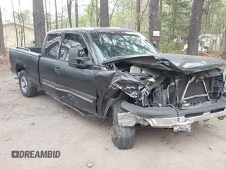 2003 Chevrolet Silverado 1500 with VIN 1GCEK19VX3Z270521, listed as a IAAI auction lot 41954015 with 308,210 mi miles and . Bid and sale history available at DreamBid. Image 1.