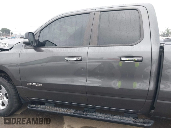 2020 Ram 1500 Big Horn with VIN 1C6SRFBT2LN372298, listed as a IAAI auction lot 41493691 with 73,172 mi miles. Bid and sale history available at carsss.com. Image 14.