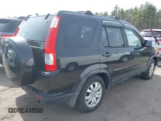 2005 Honda CR-V EX SE with VIN JHLRD78915C004736, listed as a IAAI auction lot 42074538 with 248,714 mi miles. Bid and sale history available at carsss.com. Image 4.