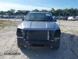 2021 Ford Expedition Max Limited с VIN 1FMJK1KT1MEA08835, выставлен на аукционе IAAI как лот 40231802 с пробегом 57 414 миль миль и . История ставок и продаж доступна на DreamBid. Изображение 13.