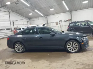 2017 Audi A4 Premium с VIN WAUANAF40HN005667, выставлен на аукционе IAAI как лот 42321268 с пробегом 72 341 миль миль и . История ставок и продаж доступна на DreamBid. Изображение 13.