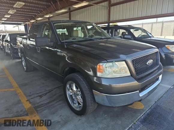 2005 Ford F-150 XLT z VIN 1FTRW12W15KE64553, wystawiony jako Copart lot #59755885 z przebiegiem 106 462 mil mil oraz Czysty tytuł • Clean title. Historia ofert i sprzedaży dostępna na DreamBid. Obrazek 1.