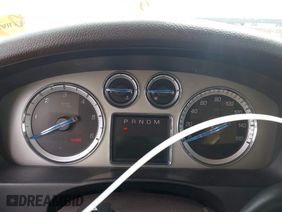 2010 Cadillac Escalade EXT z VIN 3GYVKLEF4AG171775, wystawiony jako IAAI lot #42413511 z przebiegiem Nie podano mil oraz . Historia ofert i sprzedaży dostępna na DreamBid. Obrazek 7.