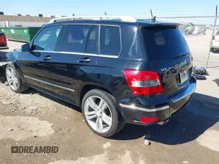 2012 Mercedes-Benz GLK with VIN WDCGG8HB6CF841198, listed as a IAAI auction lot 42021083 with 162,930 mi miles. Bid and sale history available at carsss.com. Image 3.