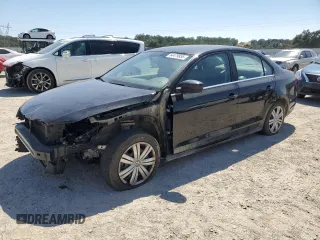 2017 Volkswagen Jetta S z VIN 3VW2B7AJ8HM337301, wystawiony jako Copart lot #64479855 z przebiegiem 129 314 mil mil oraz Szkoda całkowita • Salvage title. Historia ofert i sprzedaży dostępna na DreamBid. Obrazek 1.