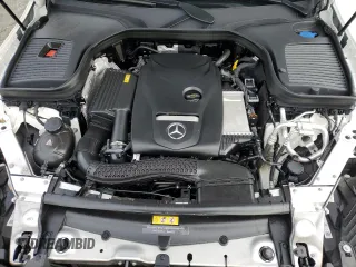 2018 Mercedes-Benz GLC with VIN WDC0J4KB4JF408609, listed as a Copart auction lot 43330065 with 11,870 mi miles and Salvage Title. Bid and sale history available at carsss.com. Image 12.
