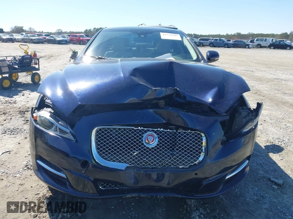 2014 Jaguar XJ Portfolio with VIN SAJWA2GZ4E8V60251, listed as a IAAI auction lot 41778702 with 45,180 mi miles and . Bid and sale history available at DreamBid. Image 12.