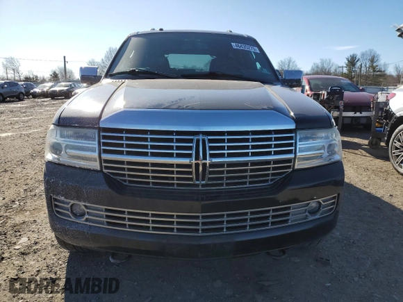 2008 Lincoln Navigator z VIN 5LMFU28518LJ06891, wystawiony jako Copart lot #46435275 z przebiegiem 192 856 mil mil oraz Szkoda całkowita • Salvage title. Historia ofert i sprzedaży dostępna na DreamBid. Obrazek 5.