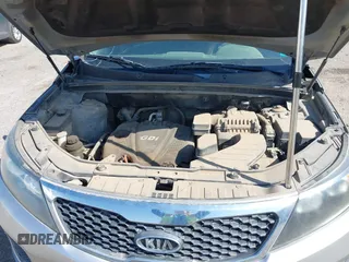 2012 Kia Sorento LX with VIN 5XYKTDA67CG282792, listed as a IAAI auction lot 41964825 with 175,654 mi miles. Bid and sale history available at carsss.com. Image 10.