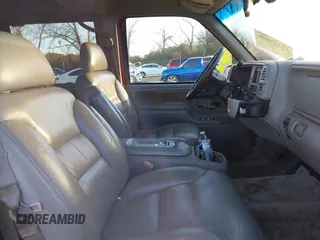 1999 GMC Yukon with VIN 1GKEK13R9XJ748190, listed as a IAAI auction lot 41317890 with 330,490 mi miles. Bid and sale history available at carsss.com. Image 5.