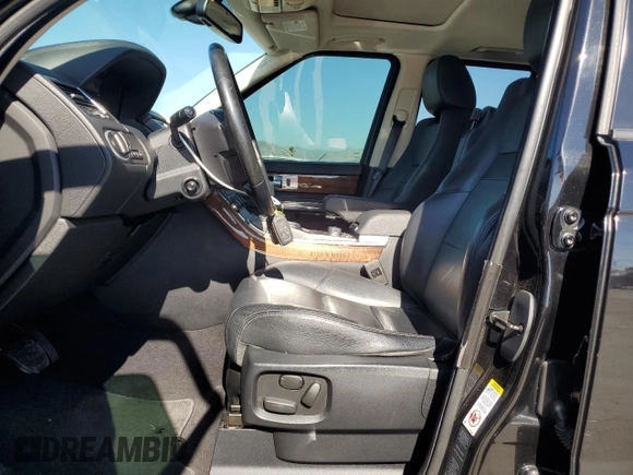 2010 Land Rover Range Rover Sport HSE z VIN SALSF2D42AA215710, wystawiony jako Copart lot #46242405 z przebiegiem 133 312 mil mil oraz Czysty tytuł • Clean title. Historia ofert i sprzedaży dostępna na DreamBid. Obrazek 7.