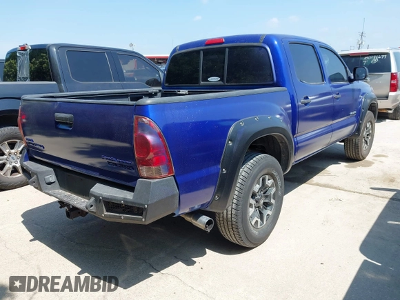 2005 Toyota Tacoma PreRunner z VIN 3TMJU62N75M001803, wystawiony jako IAAI lot #42329450 z przebiegiem 138 188 mil mil oraz . Historia ofert i sprzedaży dostępna na DreamBid. Obrazek 4.