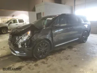 2024 Kia Carnival SX with VIN KNDNE5H35R6358594, listed as a Copart auction lot 49325014 with 10,829 mi miles and Salvage Title. Bid and sale history available at carsss.com. Image 1.