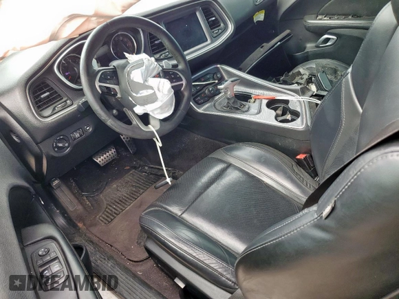 2017 Dodge Challenger R/T Plus с VIN 2C3CDZBTXHH616944, выставлен на аукционе Copart как лот 58760925 с пробегом Не указан миль и Списание • Salvage title. История ставок и продаж доступна на DreamBid. Изображение 8.