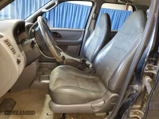 2001 Ford Escape XLS with VIN 1FMYU01131KF17972, listed as a Copart auction lot 70753364 with 201,465 mi miles and Clean Title. Bid and sale history available at carsss.com. Image 7.