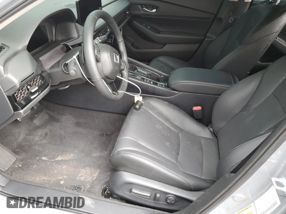 2024 Honda Accord EX-L с VIN 1HGCY2F60RA092734, выставлен на аукционе Copart как лот 54355675 с пробегом 8 178 миль миль и Списание • Salvage title. История ставок и продаж доступна на DreamBid. Изображение 7.