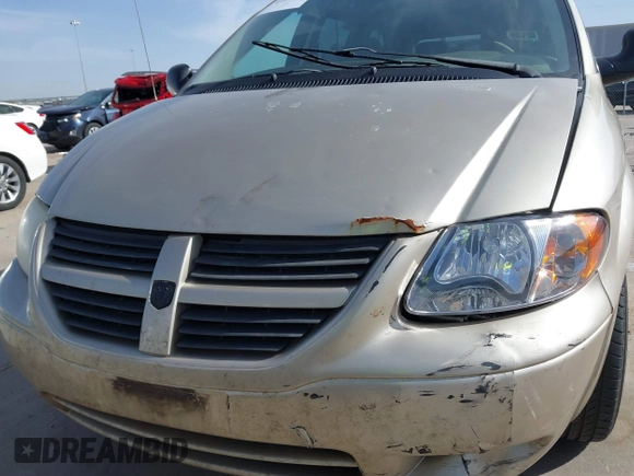 2007 Dodge Grand Caravan SE with VIN 1D4GP24R57B159225, listed as a IAAI auction lot 41807982 with 141,439 mi miles and . Bid and sale history available at DreamBid. Image 6.