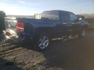 2015 Chevrolet Silverado 1500 LS with VIN 1GCRCPEC1FZ424205, listed as a Copart auction lot 49856735 with 104,380 mi miles and Salvage Title. Bid and sale history available at DreamBid. Image 3.