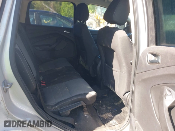 2014 Ford Escape SE with VIN 1FMCU9GX6EUB22401, listed as a IAAI auction lot 42038712 with Not Provided miles and . Bid and sale history available at carsss.com. Image 8.