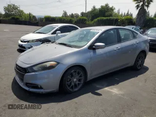 2015 Dodge Dart SXT with VIN 1C3CDFBB2FD375610, listed as a Copart auction lot 55267415 with 124,592 mi miles and Salvage title. Bid and sale history available at DreamBid. Image 1.