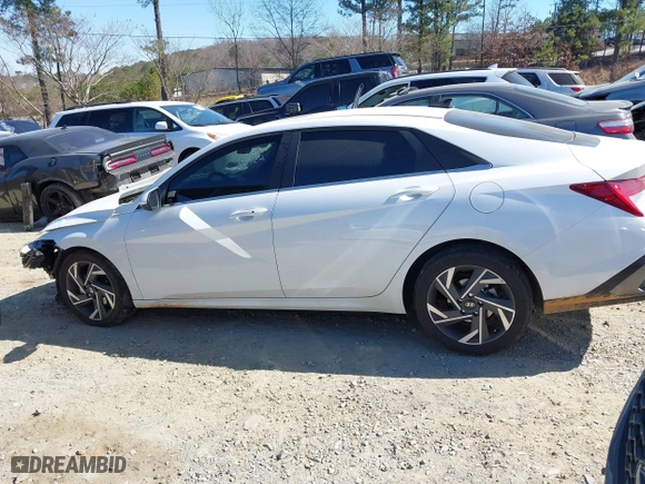 2024 Hyundai Elantra SEL with VIN KMHLS4DG2RU806039, listed as a IAAI auction lot 41674804 with 13,122 mi miles. Bid and sale history available at carsss.com. Image 14.