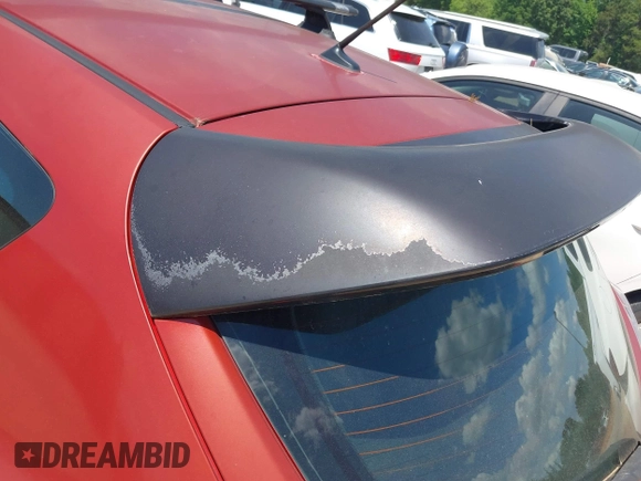 2010 Mazda 3 S Sport z VIN JM1BL1H58A1261488, wystawiony jako IAAI lot #42155921 z przebiegiem 165 300 mil mil oraz . Historia ofert i sprzedaży dostępna na DreamBid. Obrazek 14.