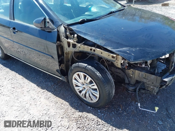 2014 Toyota Camry L with VIN 4T4BF1FK9ER408973, listed as a IAAI auction lot 42074491 with 183,934 mi miles and . Bid and sale history available at DreamBid. Image 18.