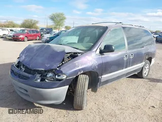 1997 Dodge Caravan SE with VIN 1B4GP44R9VB317598, listed as a IAAI auction lot 41517467 with Not Provided miles and . Bid and sale history available at carsss.com. Image 2.
