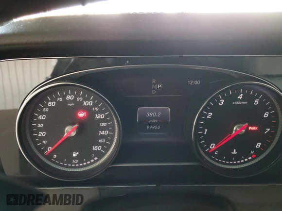 2019 Mercedes-Benz E 450 with VIN WDDZF6JB1KA520154, listed as a Copart auction lot 86369674 with 99,956 mi miles and Salvage Title. Bid and sale history available at DreamBid. Image 9.
